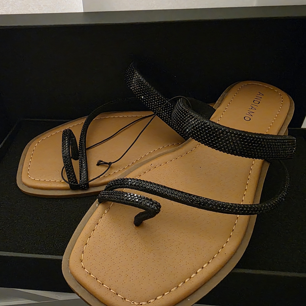 Women's Black Sandals - Picture 4 of 5